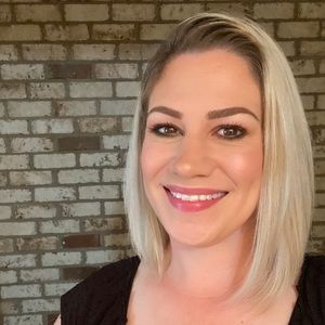 Meet your Posher, Lindsay